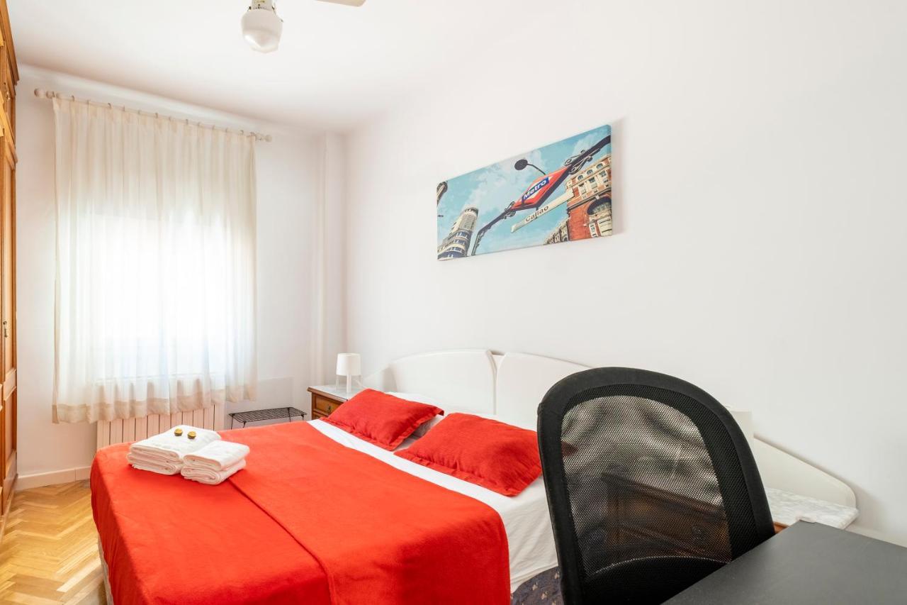 Madrid Center Room Private 7 Minutes Or 4 Metro Stops Exterior photo
